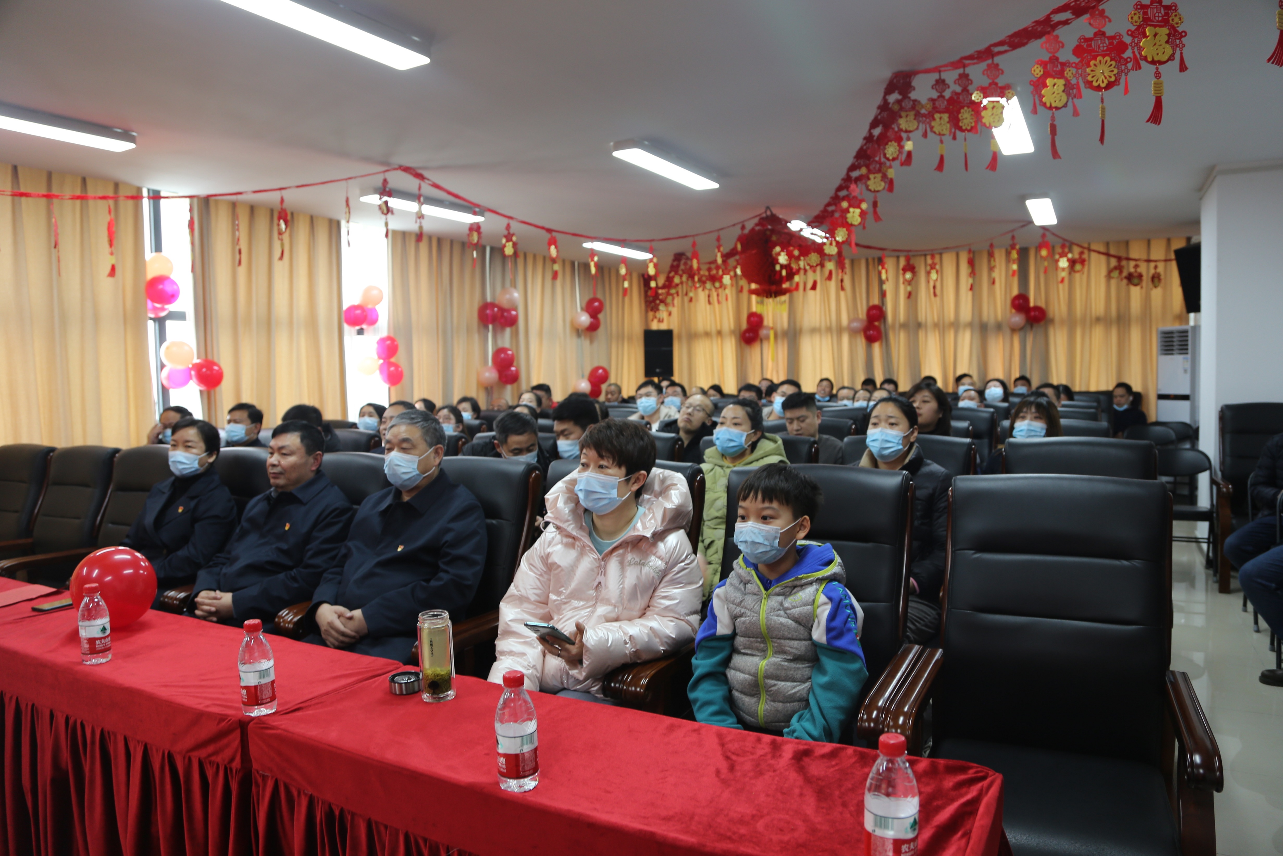 2月15日，直屬分公司舉辦2022年“歡樂猜燈謎?喜慶鬧元宵”聯(lián)歡會 楊文博_.jpg