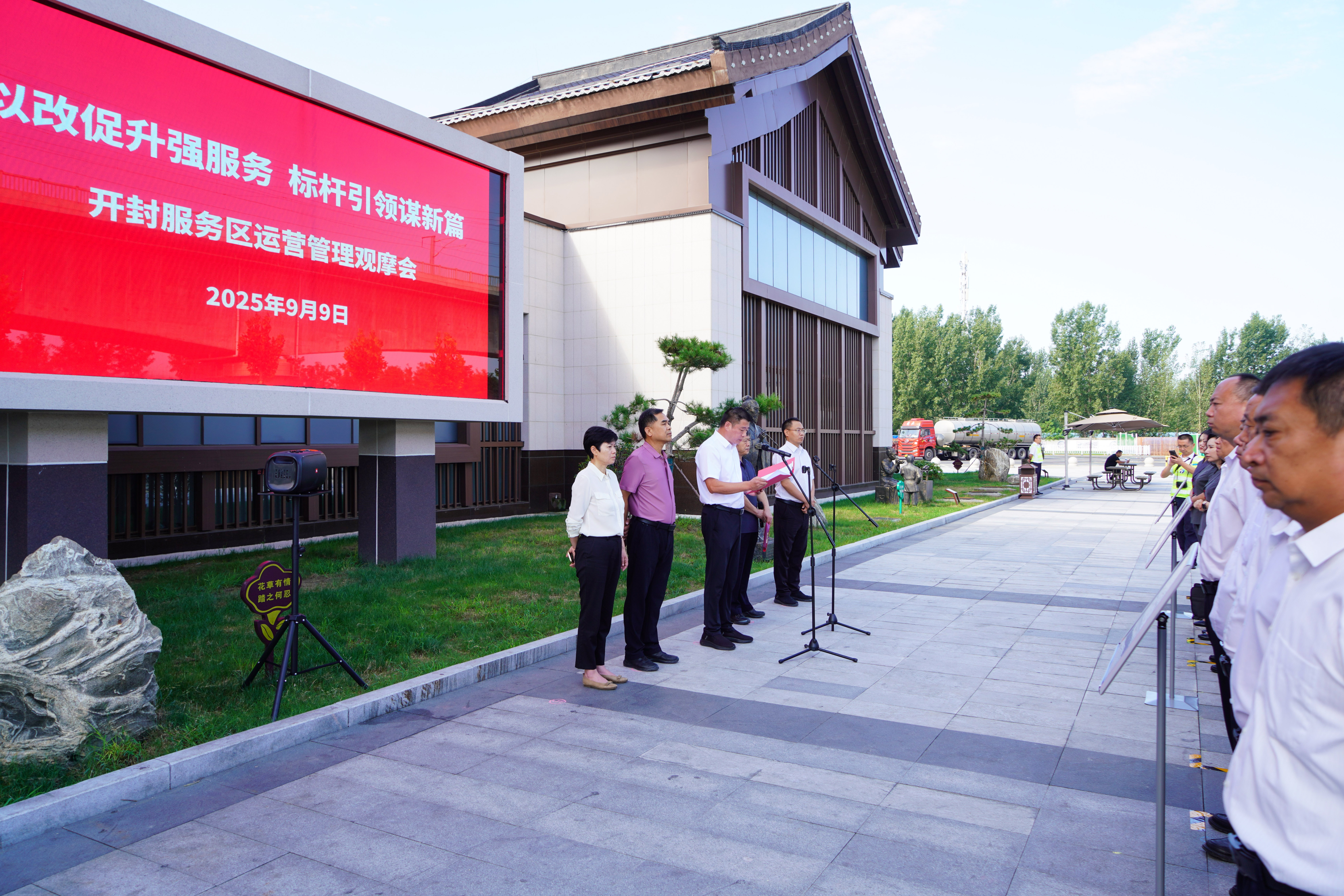 DSC04982.jpg DSC04982.jpg